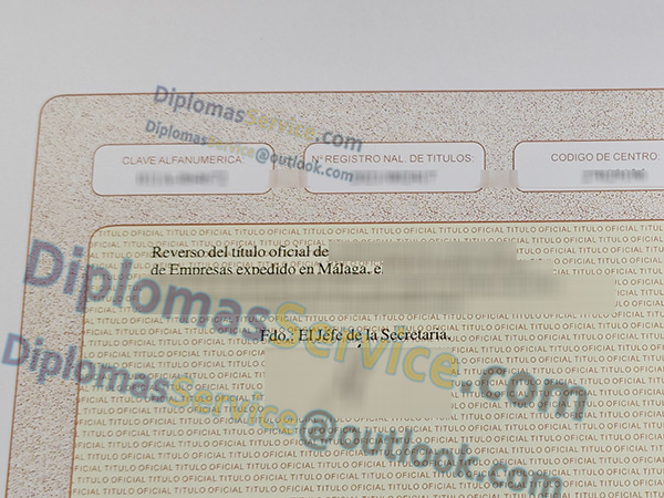 Universidad de Málaga reverso del título